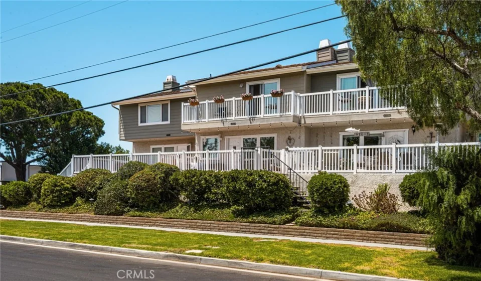 24725 Santa Clara #10 photo 28
