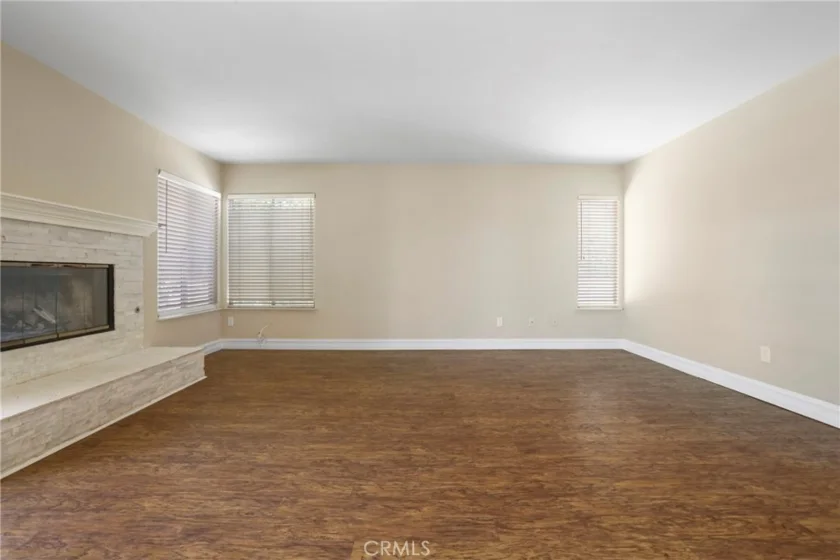31752 Poole Court photo 12