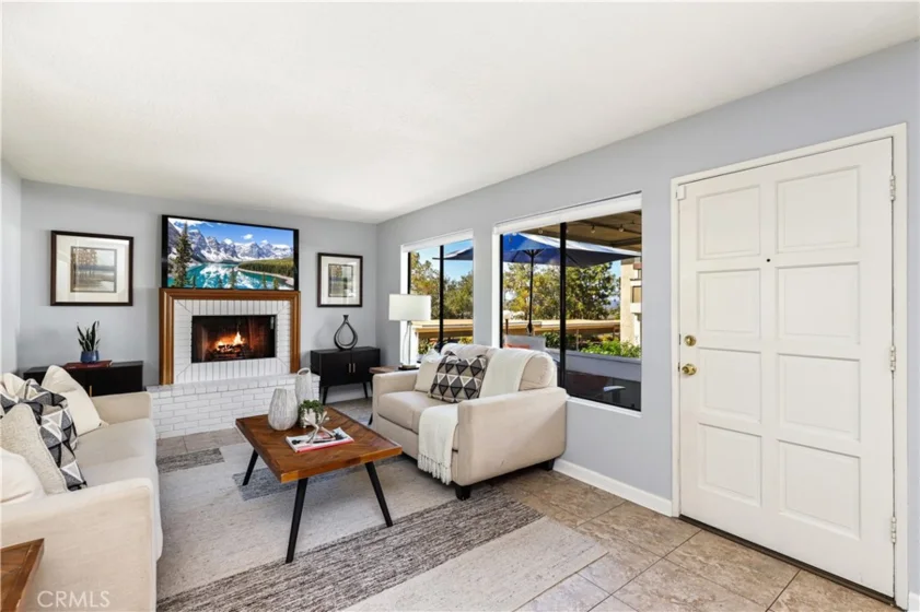 25701 View Pointe #8C photo 2