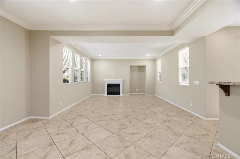 15247 Cambridge Street photo 5