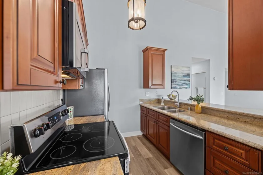 6210 Agee #238 photo 14