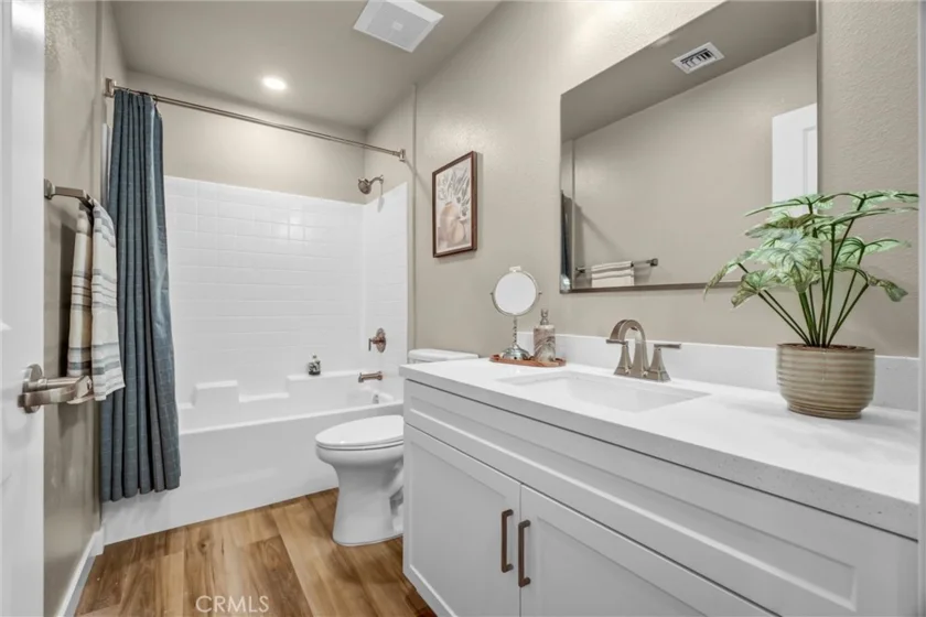 1336 Locust Avenue #3 photo 19