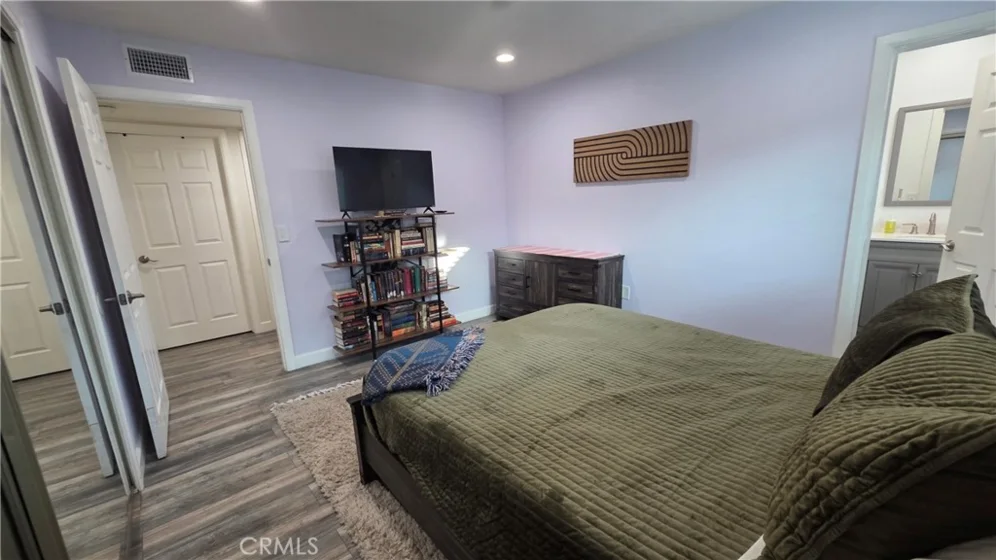 659 Alexander Street #5 photo 8