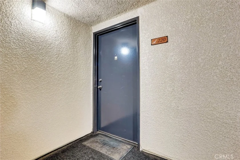5545 Canoga Avenue #220 photo 45