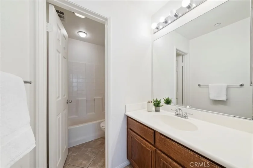 2868 Escala Circle photo 6