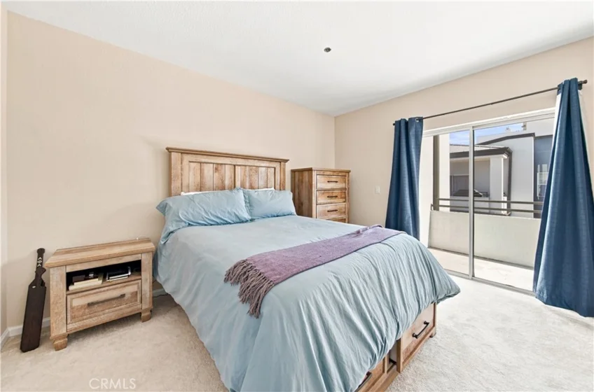 838 Pine photo 5