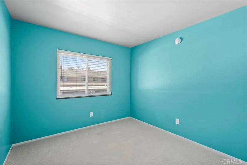 20119 Leadwell Street #3 photo 38