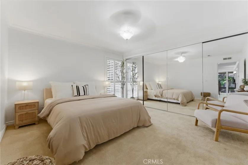 8208 N Marina Pacifica photo 17