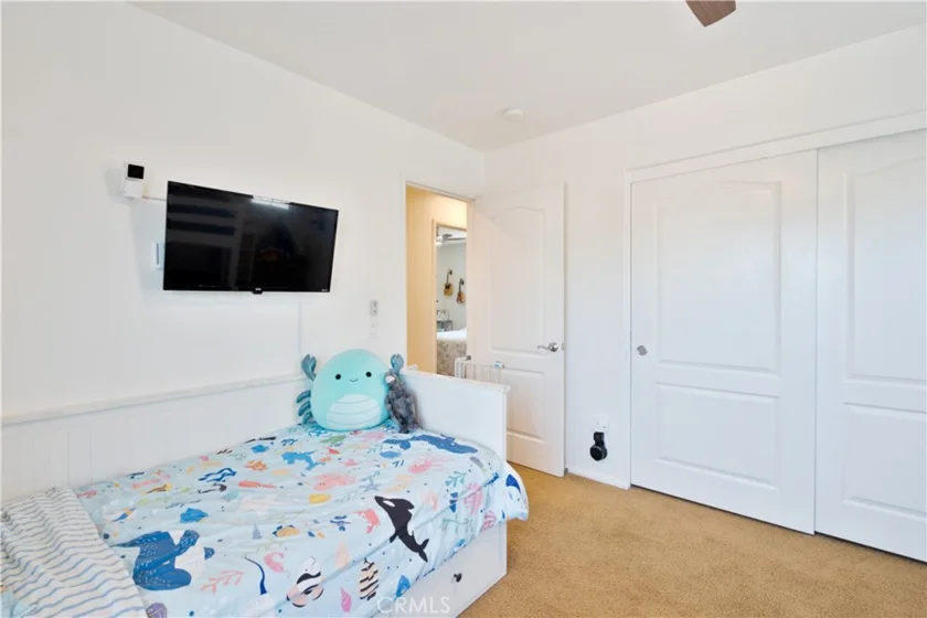 45776 Klamath Court photo 17