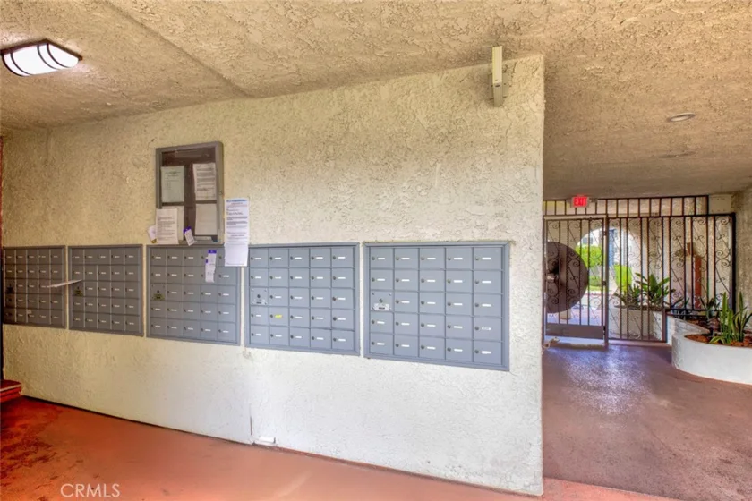 5334 Lindley Avenue #337 photo 7