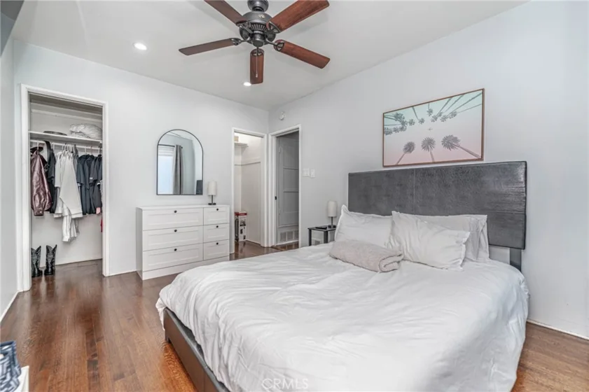 325 Cedar photo 15