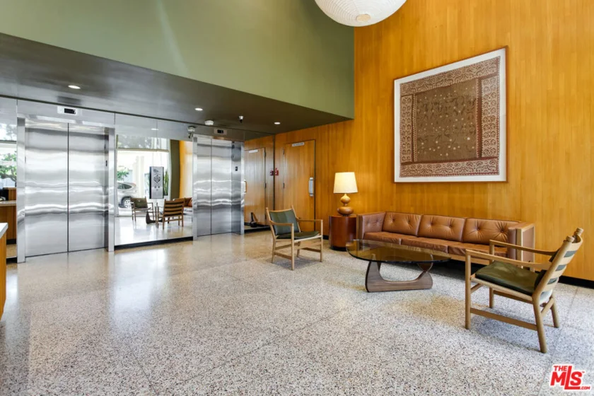 4455 Los Feliz Boulevard #1105 photo 13