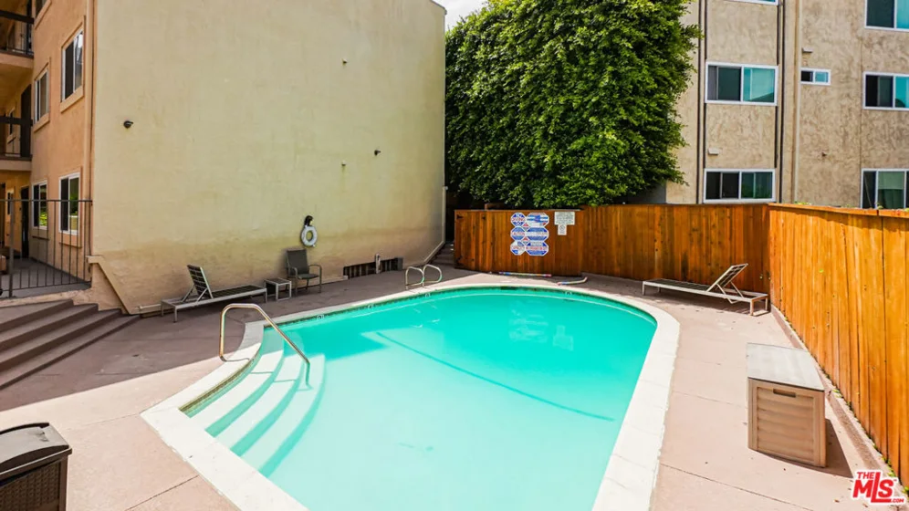 6151 Canterbury Drive #103 photo 20