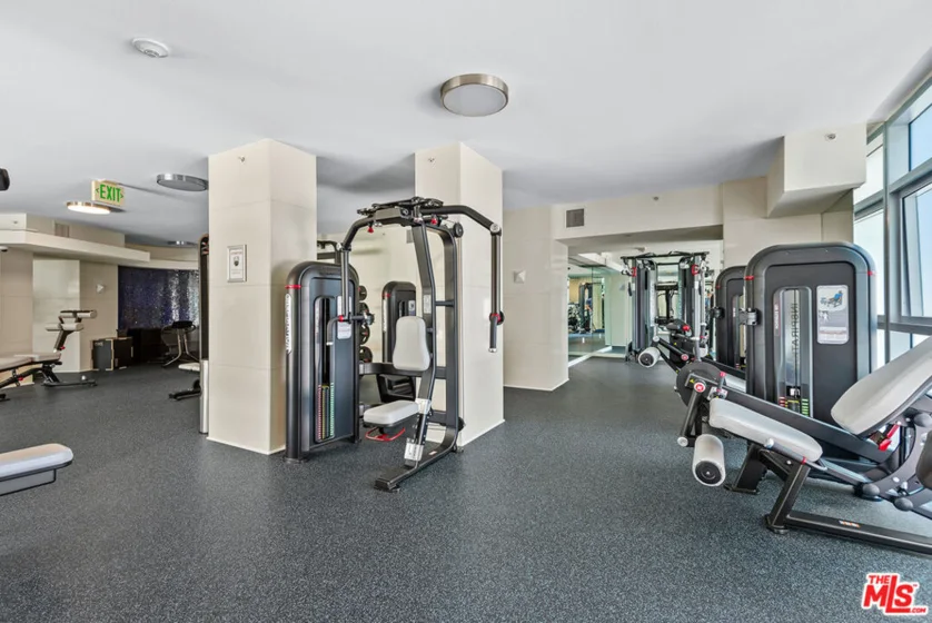 13700 Marina Pointe Drive #1903 photo 60