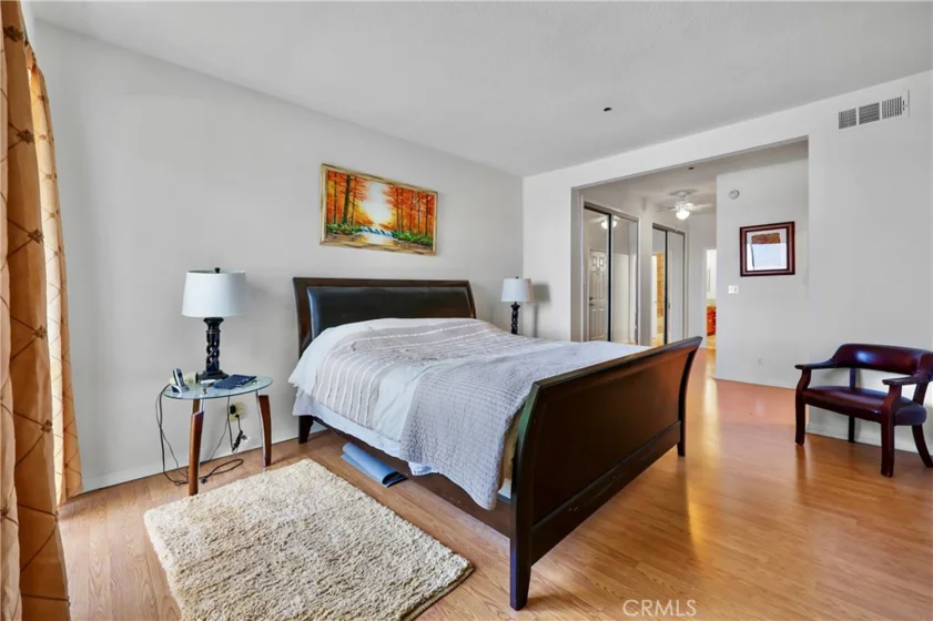 324 N Palm Drive #407 photo 19