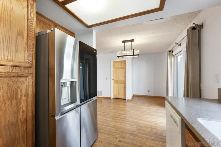 1415 Summit Drive photo 8