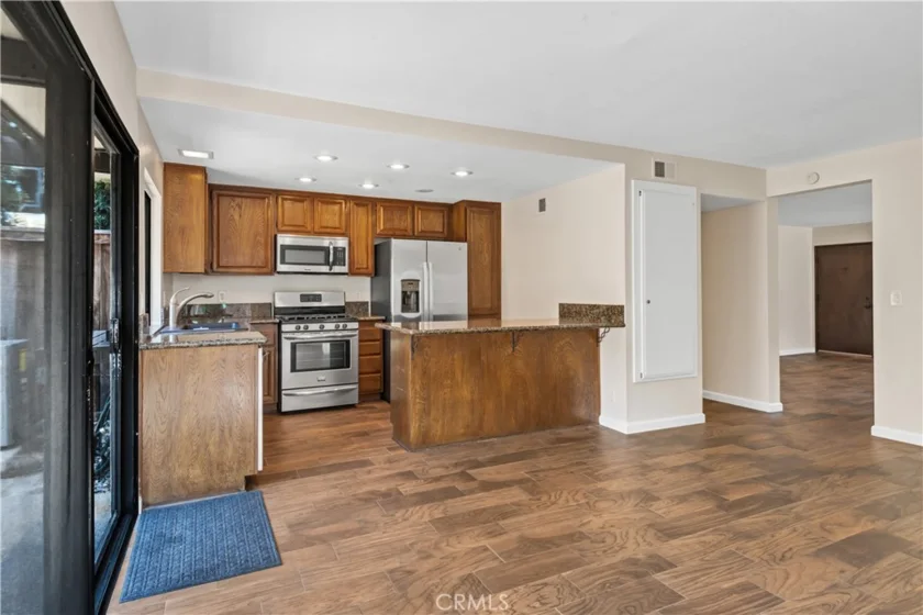 1315 Stonewood Court photo 35