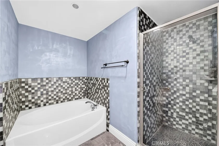 629 Traction Avenue #307 photo 18