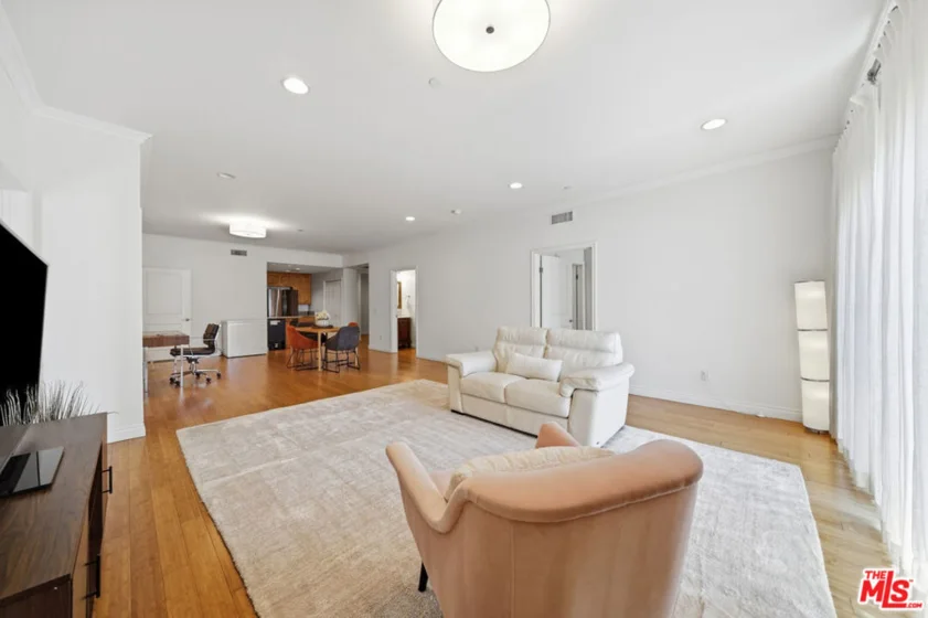 722 S Oxford Avenue #305 photo 5
