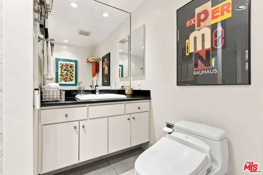 4411 Los Feliz Boulevard #1104 photo 32