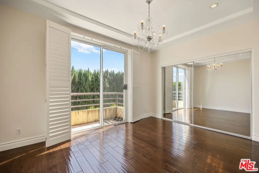 4128 Whitsett Avenue #107 photo 22