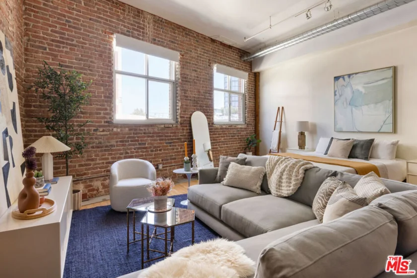 500 Molino Street #207 photo 4
