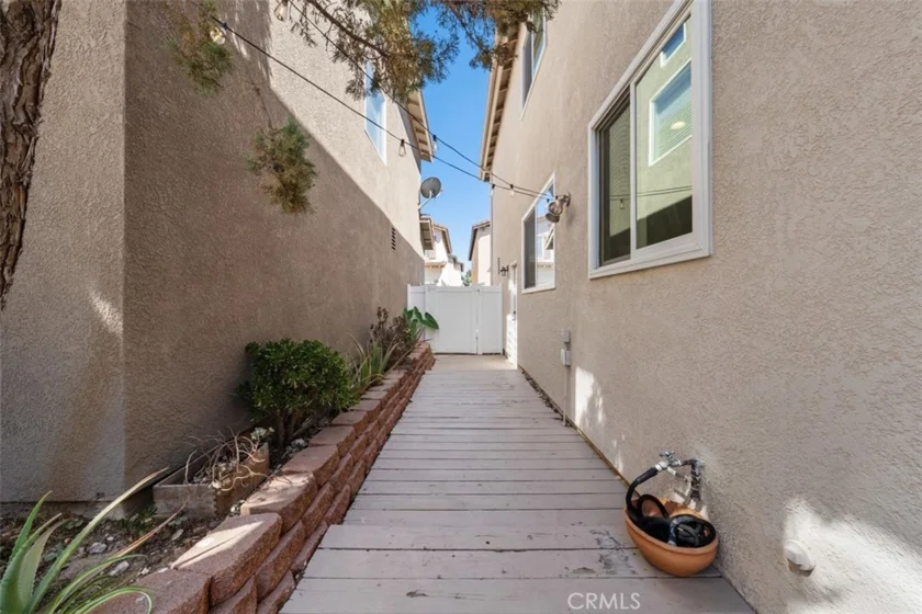 136 Woodcrest Lane photo 26