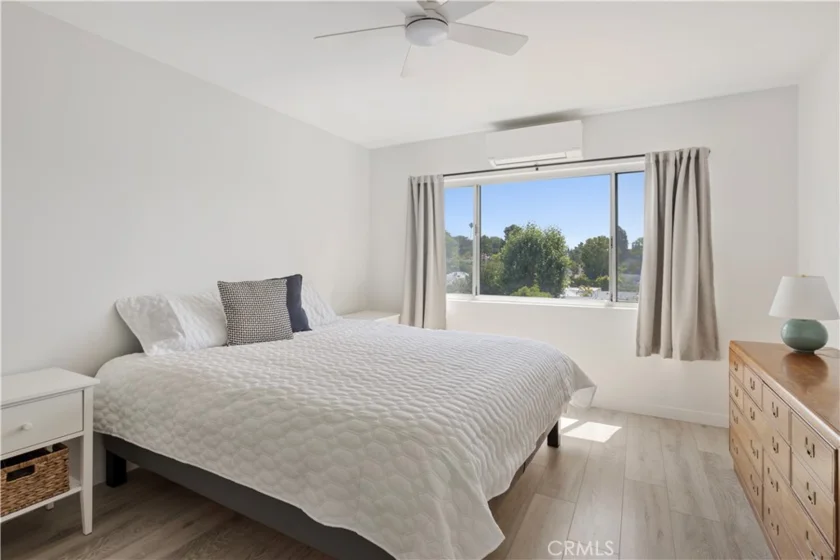 4343 Finley Avenue #27 photo 11