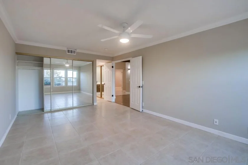 12566 Calle Tamega #108 photo 35
