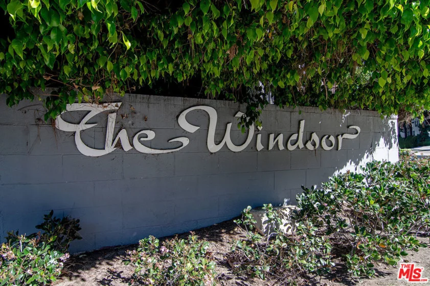 5625 Windsor Way #107 photo 4
