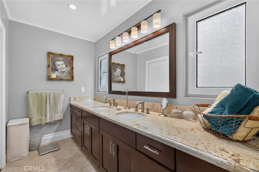 610 S Orange Grove Boulevard #5 photo 23