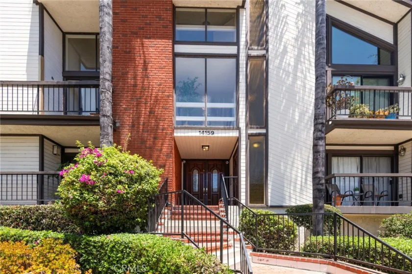 14159 Riverside Drive #103 photo 5