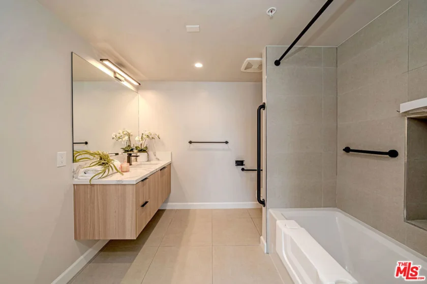 321 S Oxford Avenue #606 photo 14