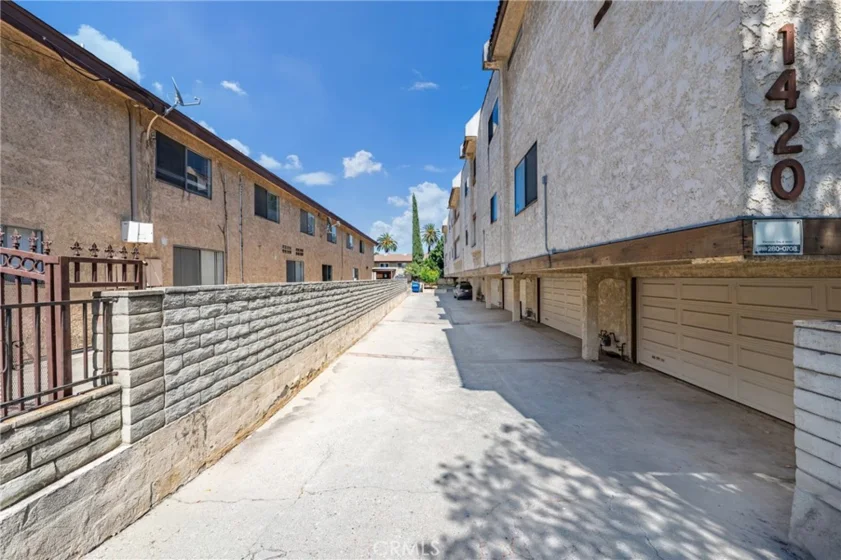 1420 S 5th Street #E photo 15