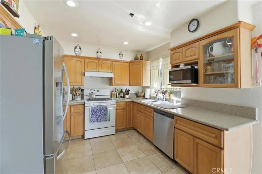 9146 Tobias Avenue #4 photo 6