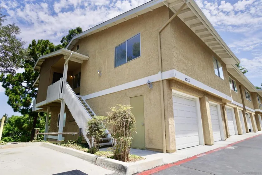 4228 Vista Del Rio Way #1 photo 25