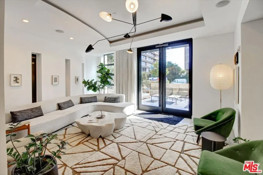 10777 Wilshire Boulevard #209 photo 58
