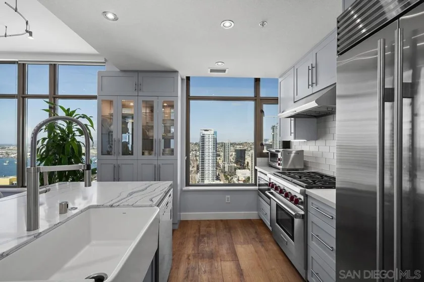 700 W E Street #2903 photo 11