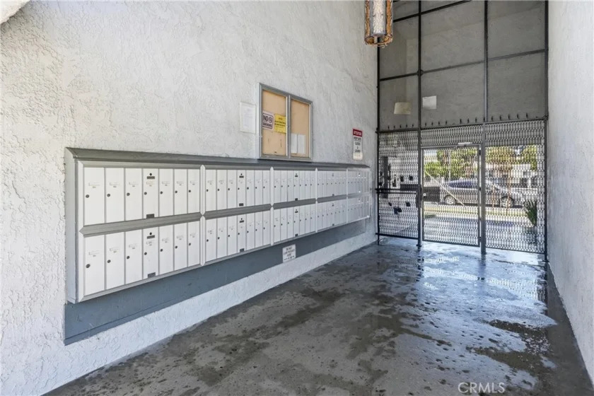 2890 E Artesia #42 photo 22