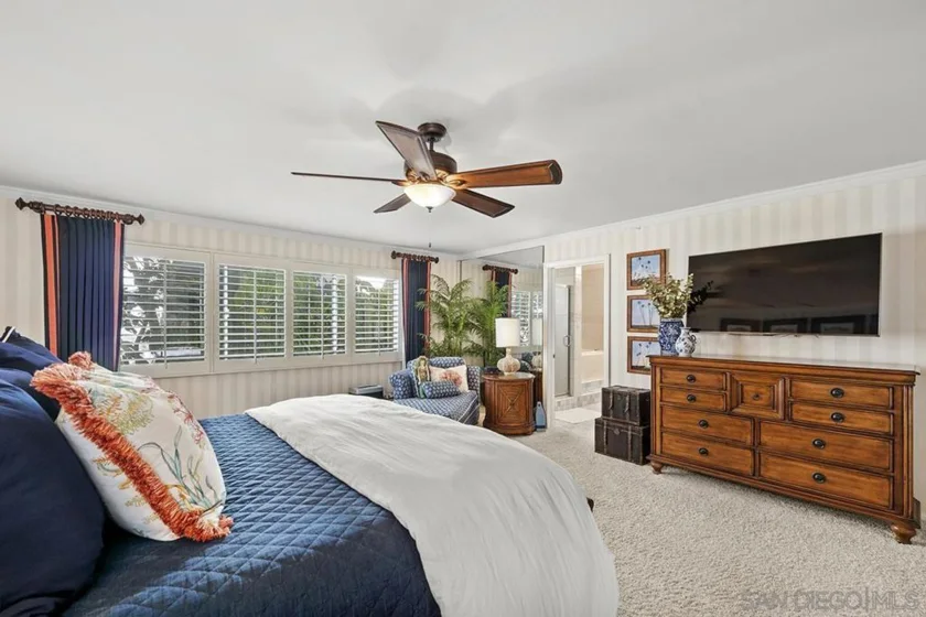 3828 Riviera Drive #2B photo 32