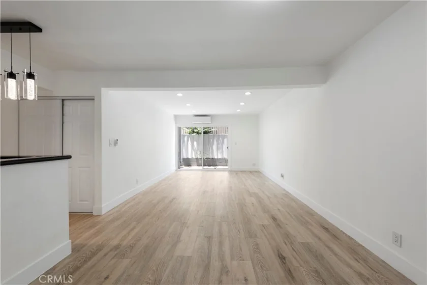 18620 Hatteras Street #169 photo 3