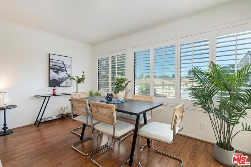 950 N Kings Road #254 photo 14