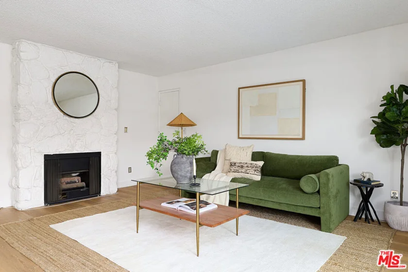 3325 Bagley Avenue #107 photo 2