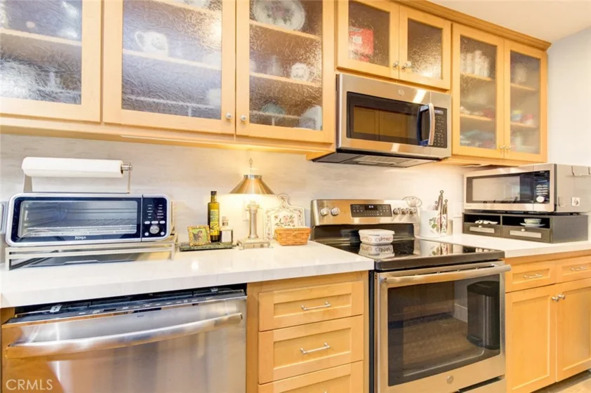5201 Marina Pacifica S photo 6