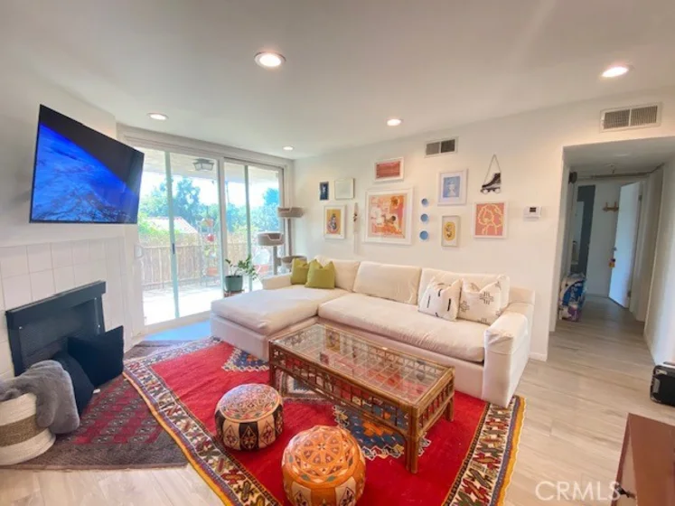 4705 Kester Avenue #310 photo 1