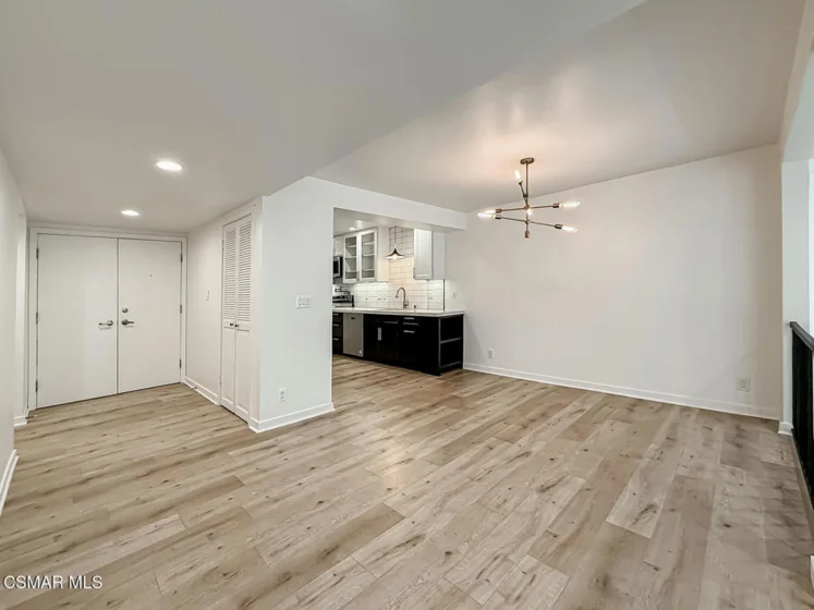 4807 Woodley Avenue #207 photo 9