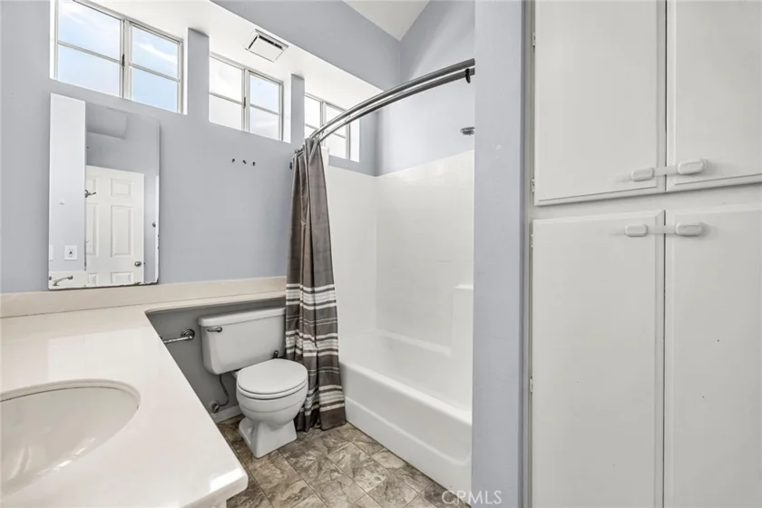 3195 Altura Court #201 photo 17