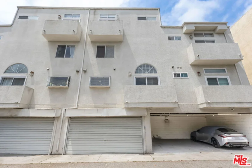 2550 S Centinela Avenue #106 photo 31