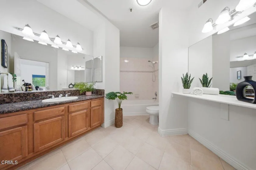 501 E Del Mar Boulevard #302 photo 9
