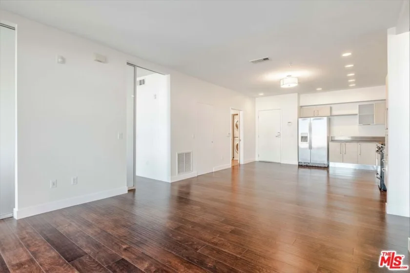 1234 Wilshire Boulevard #405 photo 5
